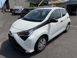 Toyota Aygo AYGO x *Navi,Klima* - Toyota Aygo (X) in Köln