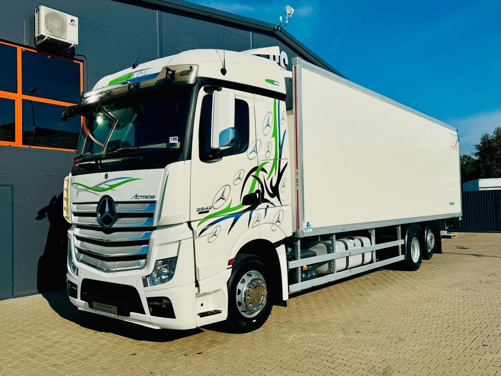 Mercedes-Benz Actros 2542/ E6 /multitemperatura 22,5 Epal