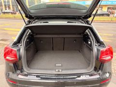 Fahrzeugabbildung Audi Q2 30TDI Sport SHZ Temp Sportsitze Navi Garantie