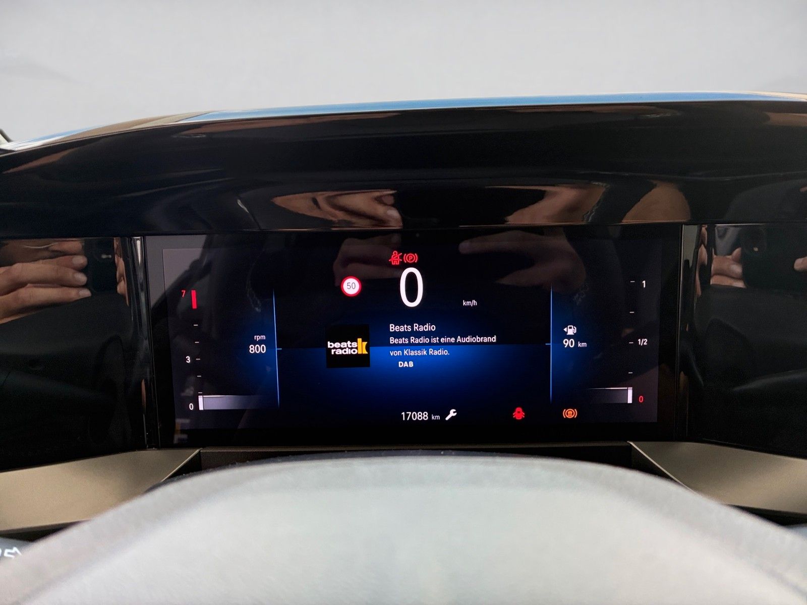 Fahrzeugabbildung Opel Mokka Edition 136PS Navi/Kamera/LED!