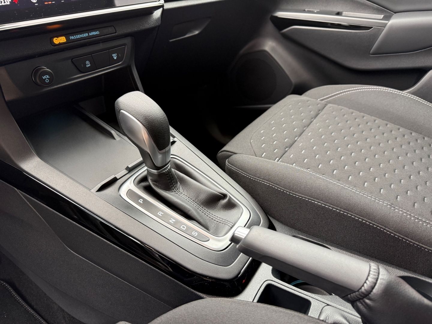 Fahrzeugabbildung Ford Puma Titanium Navi Digitales Cockpit LED Apple C