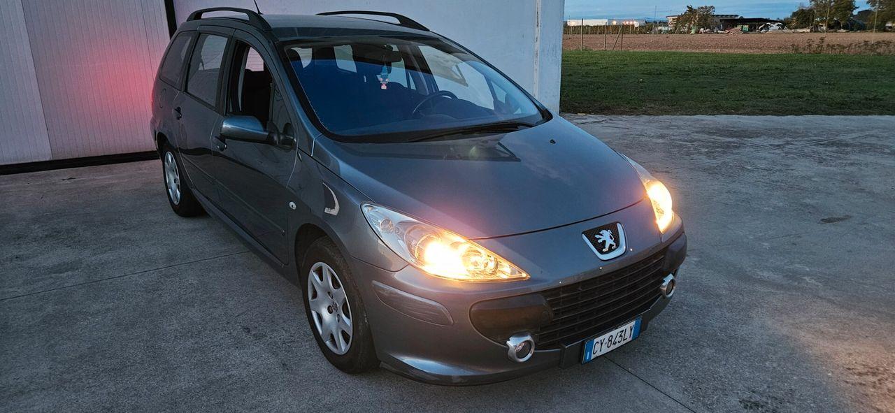 Peugeot 307 2006 — photo 6