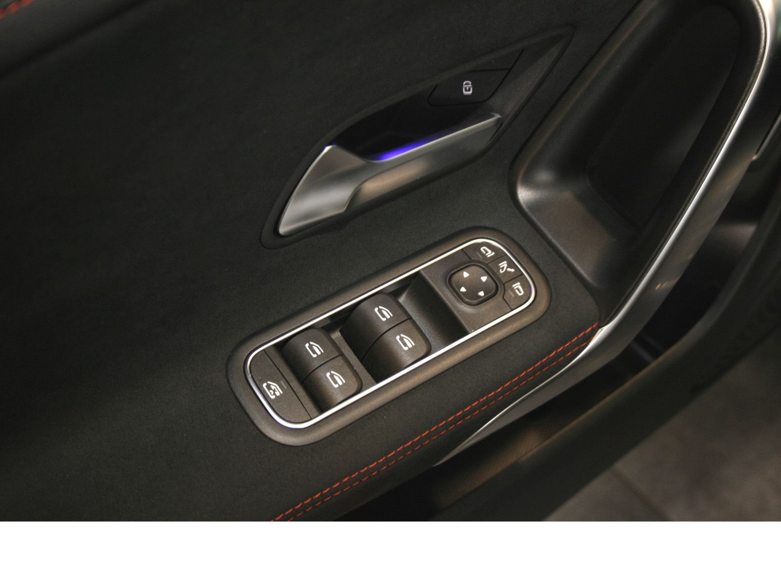 Fahrzeugabbildung Mercedes-Benz CLA 200 Shooting Brake Edition AMG*Night*Distron