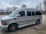 Chevrolet Express - Chevrolet Express 7-Sitzer
