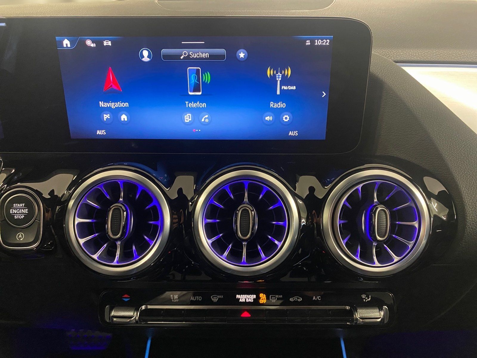 Fahrzeugabbildung Mercedes-Benz GLA 180 AMG*Distronic*360*EasyPack*Totwinkel*LED