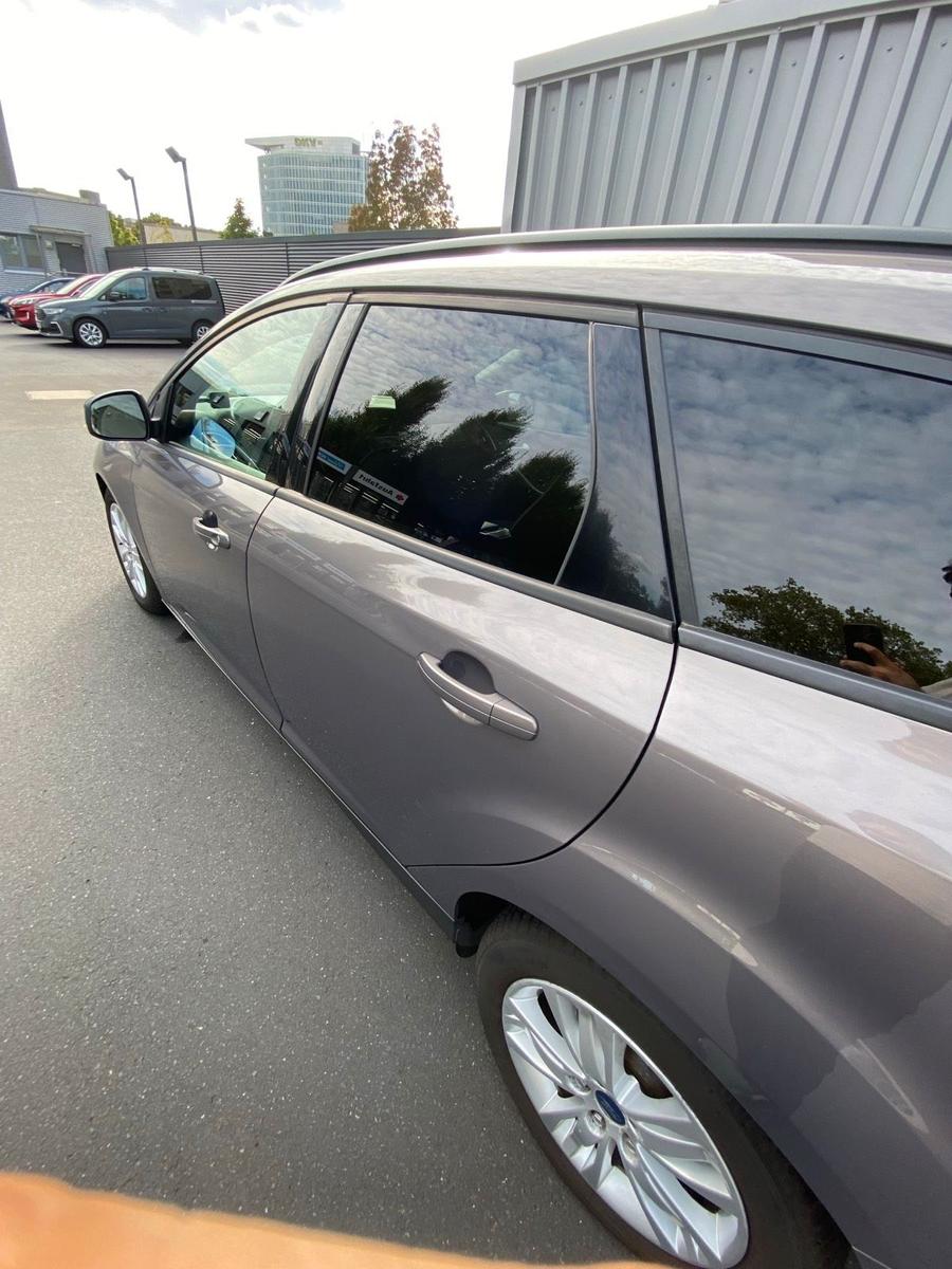Ford Focus 2012 — photo 8