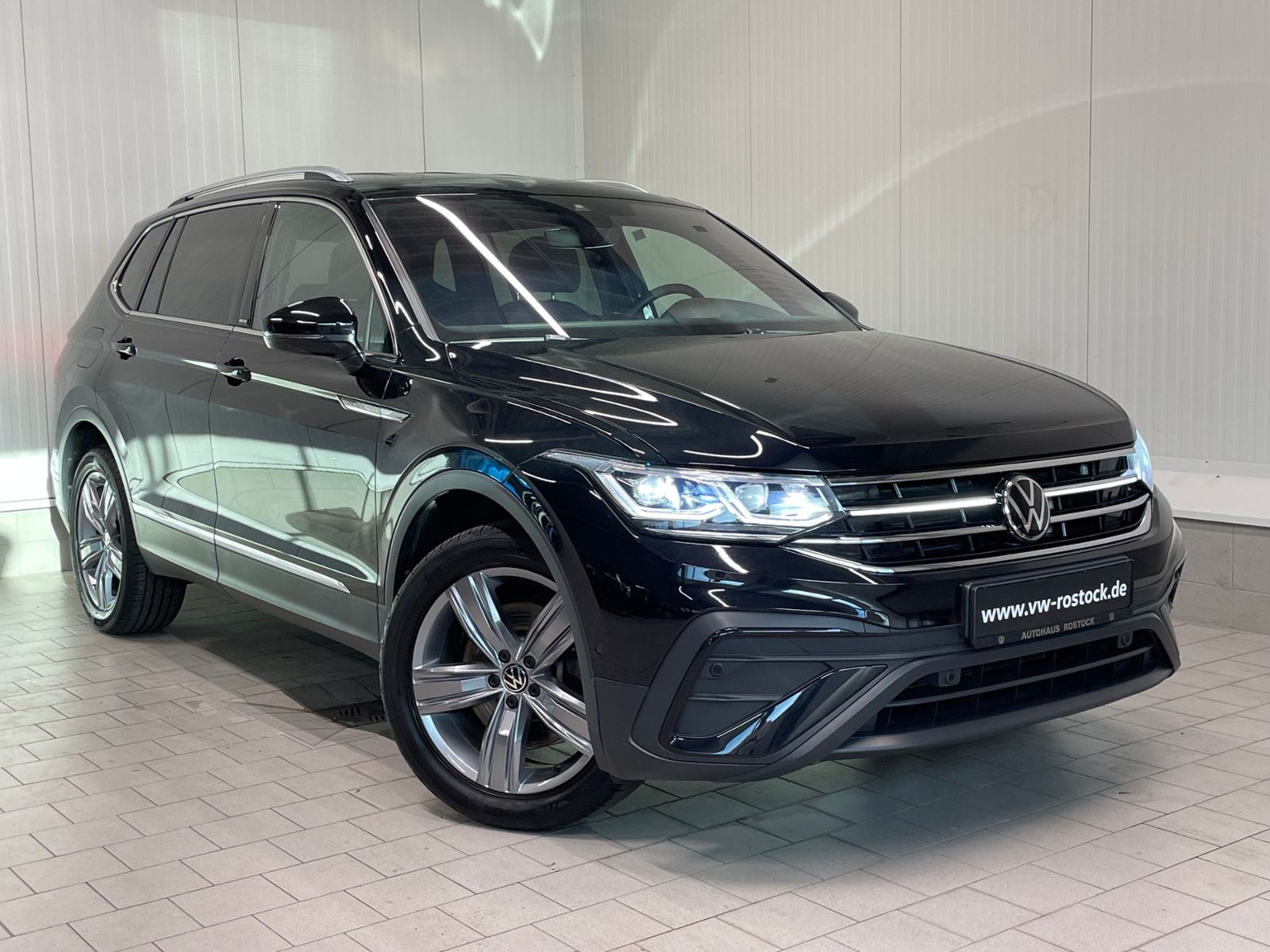 Volkswagen Tiguan Allspace Move 4M 2.0 TSI DSG AHK NAVI LED foto 3