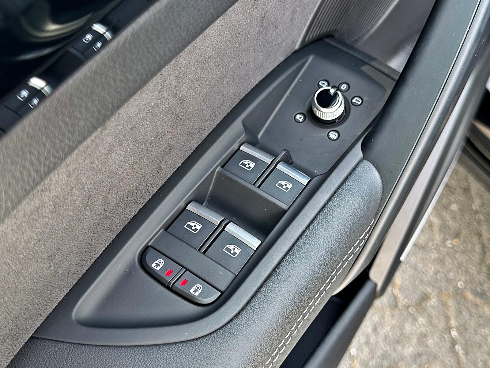 Audi Q5 40TDI qu S LINE BLACK PANO 360° HuD B&O TOUR
