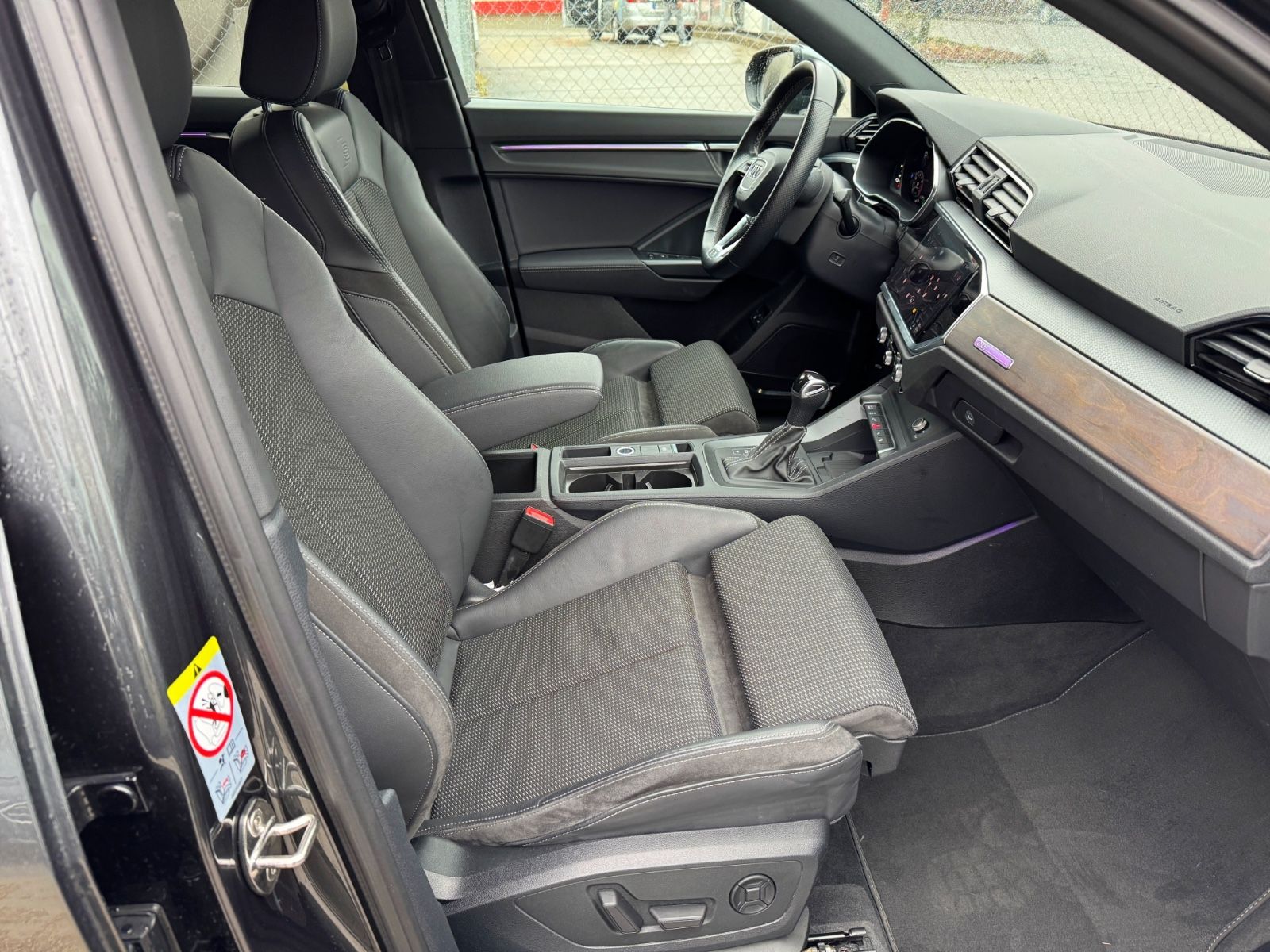 Audi Q3 Sportback 45 TFSI e S line/MATRIX/B&O/ACC/RFK foto 7