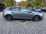 Volvo V40 Momentum - graue Volvo V40