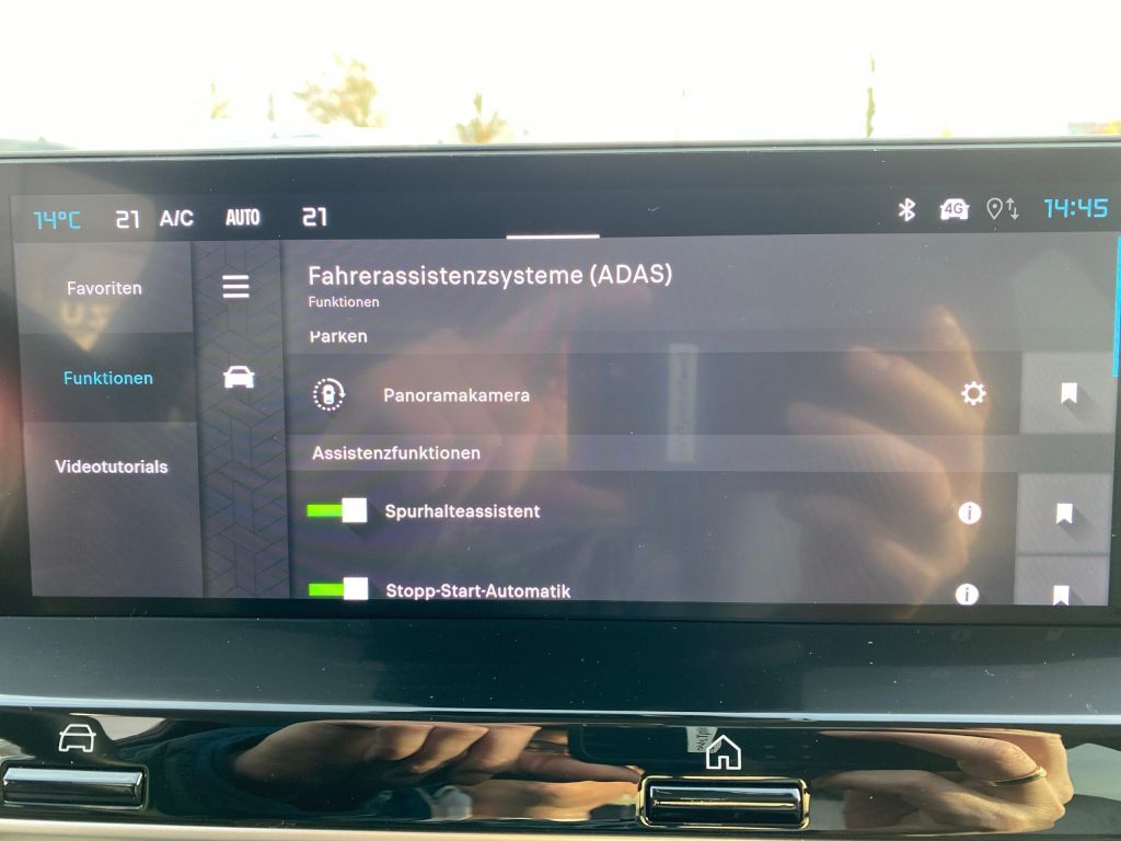 Fahrzeugabbildung Citroën C4 PureTech 130 *Automatik* MAX *beh. Frontsch*