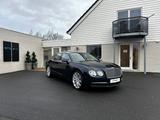 Bentley Continental Flying Spur W12 - Bentley Continental mit Panoramadach