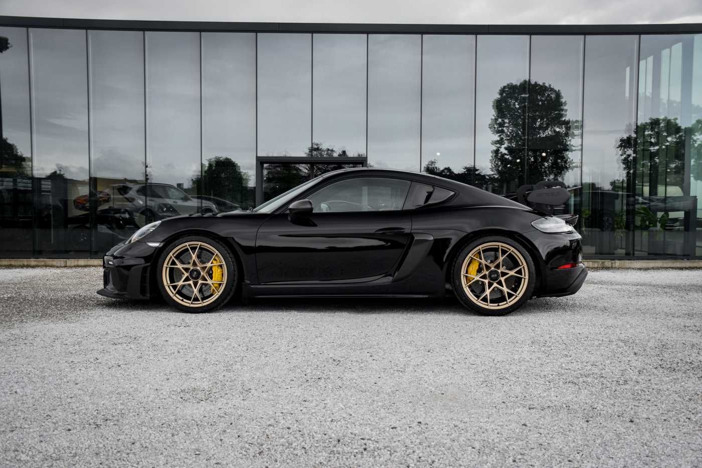 Porsche 718 Cayman GT4 RS Weissach Lift Clubsport imagem 3