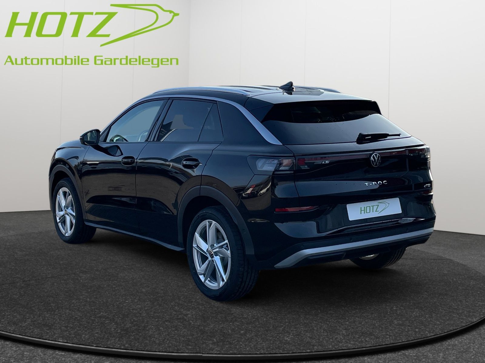 Volkswagen T-Roc 1.5 eTSI DSG Style AHK Matrix Navi foto 3