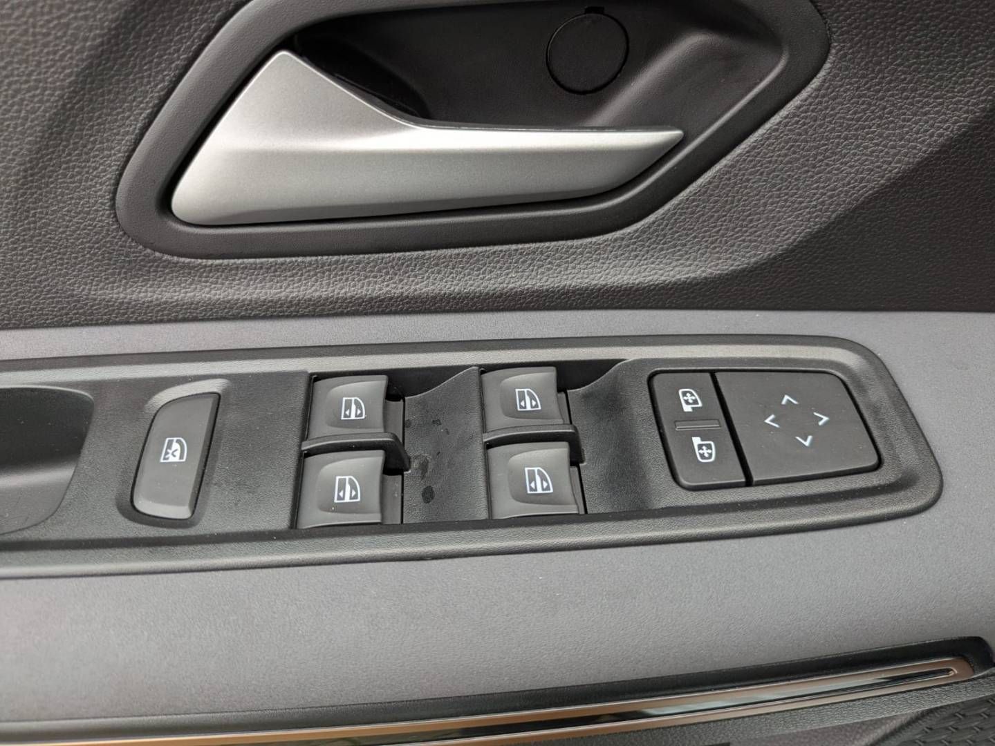 Fahrzeugabbildung Dacia Jogger Extreme+ ECO-G 100 7-Sitzer