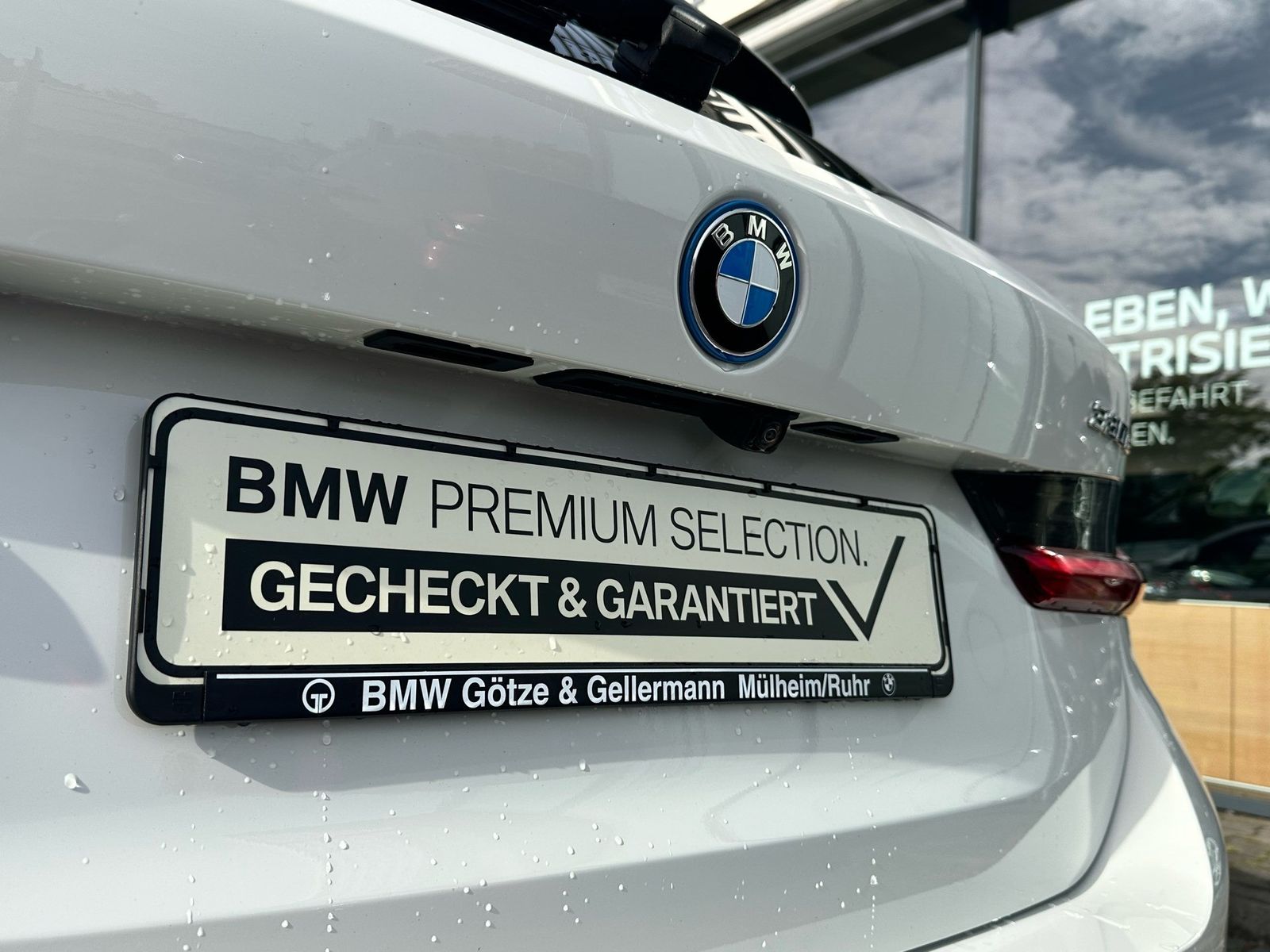 BMW 330 - Bild 18