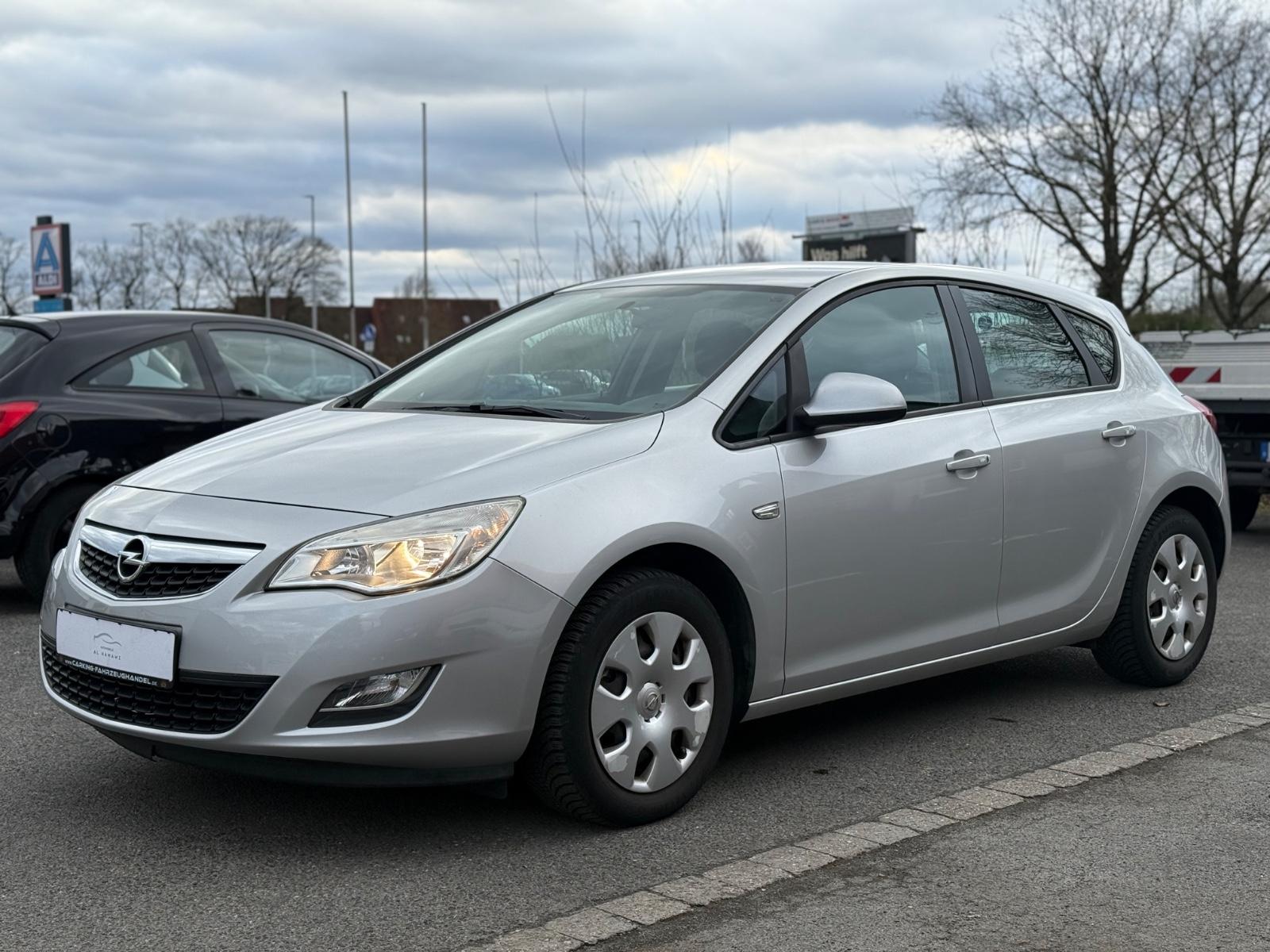 Opel Astra J 1.4 Edition / Scheckheft / Sitzheizung