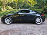 Audi TT 8j Coupe 2,0Tfsi - Audi TT: 8j