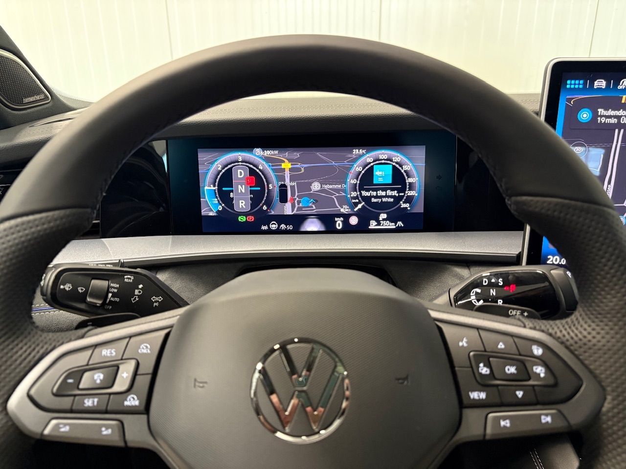 Tayron R-Line 2.0 TDI 4Motion PANO IQ.LIGHT
