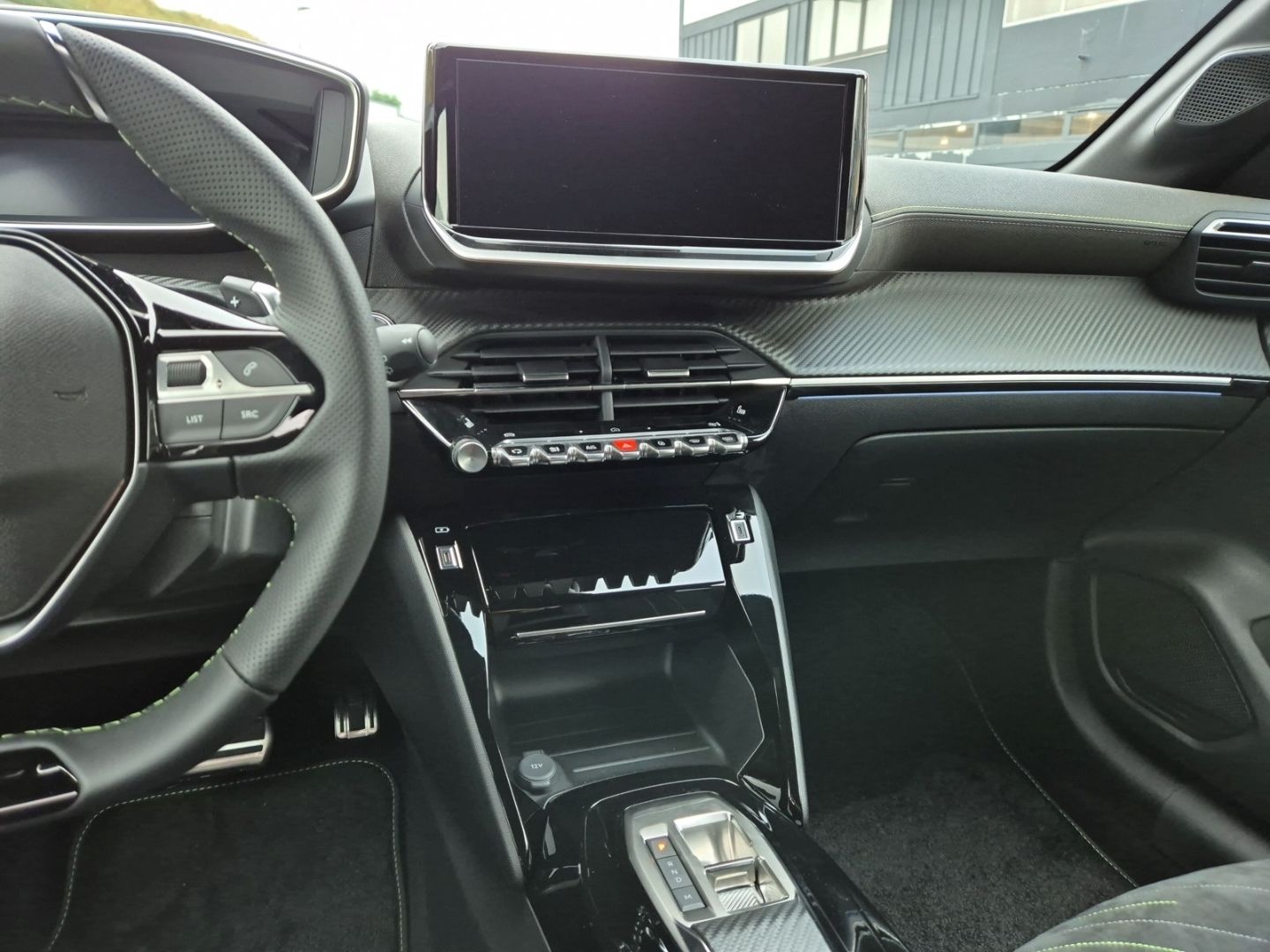 Peugeot 208 - Bild 11