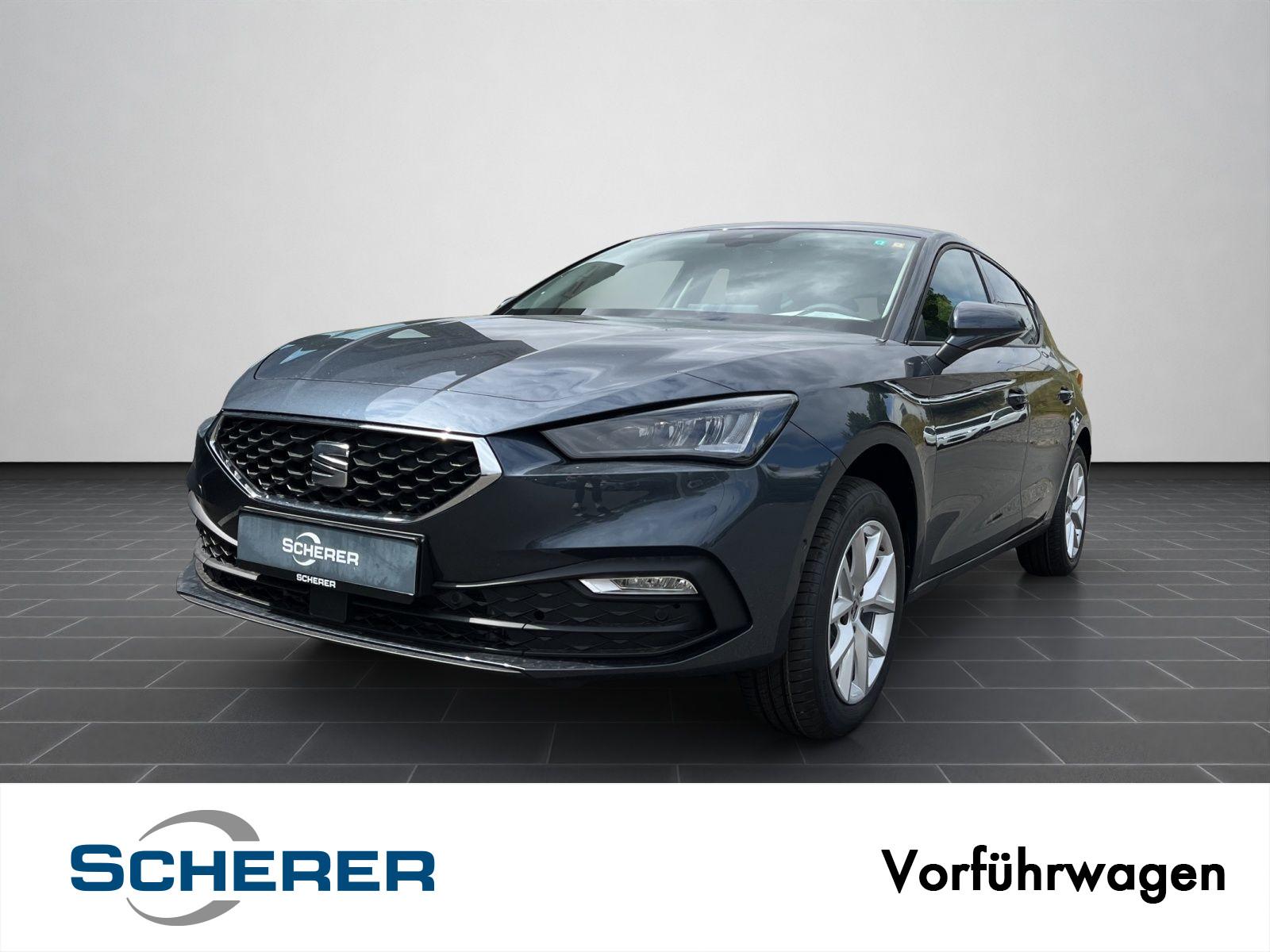 Seat Leon Road Edition 1.5 eTSI 7-Gang DSG, AHZ, Navi