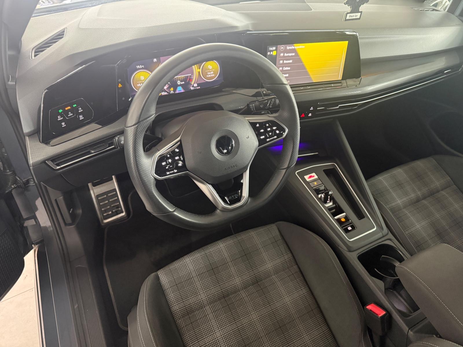 Volkswagen Golf VIII Lim. GTD 2. Hand*PANO*HARMAN*, миниатюра 8