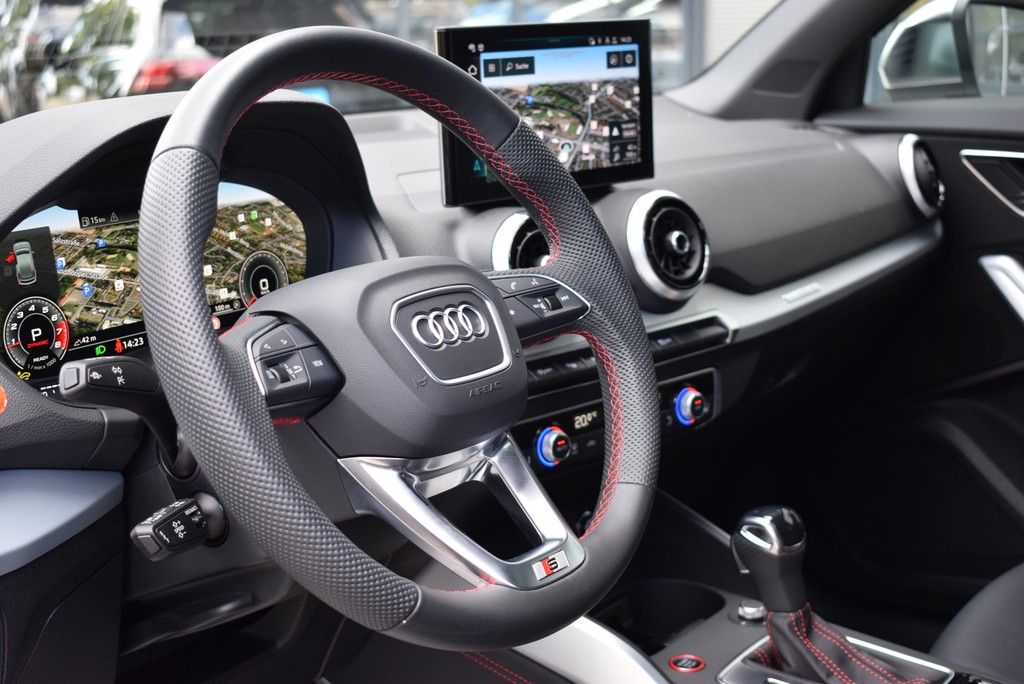 Audi SQ2 - Bild 18