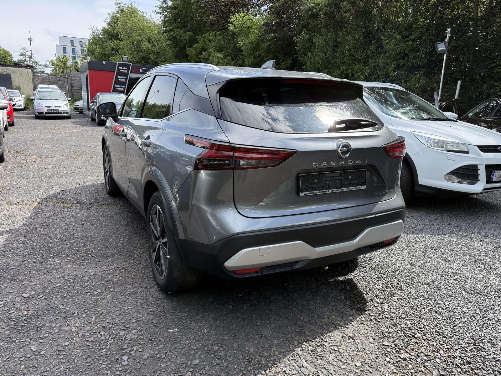Nissan Qashqai Tekna- Hybrid, Benzin