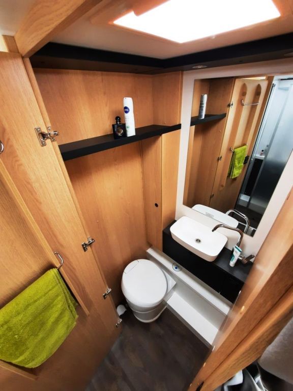 Fahrzeugabbildung Sunlight T 68 Adventure Edition Verfüg./Sparen Sie 4.086,