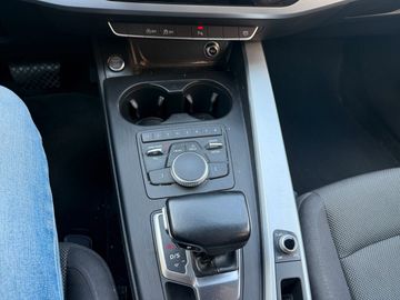 Audi A4 - 10