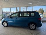 Volkswagen Touran 1.6 TDI BMT 1.HAND LED AHK MWST. BUSINESS - Volkswagen Touran: Blau