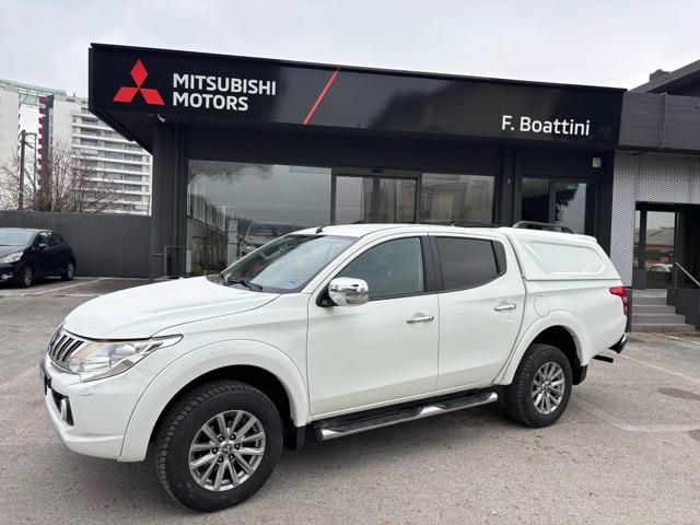 Mitsubishi MITSUBISHI L200 2.4 DI-D/154CV Double Cab Intens