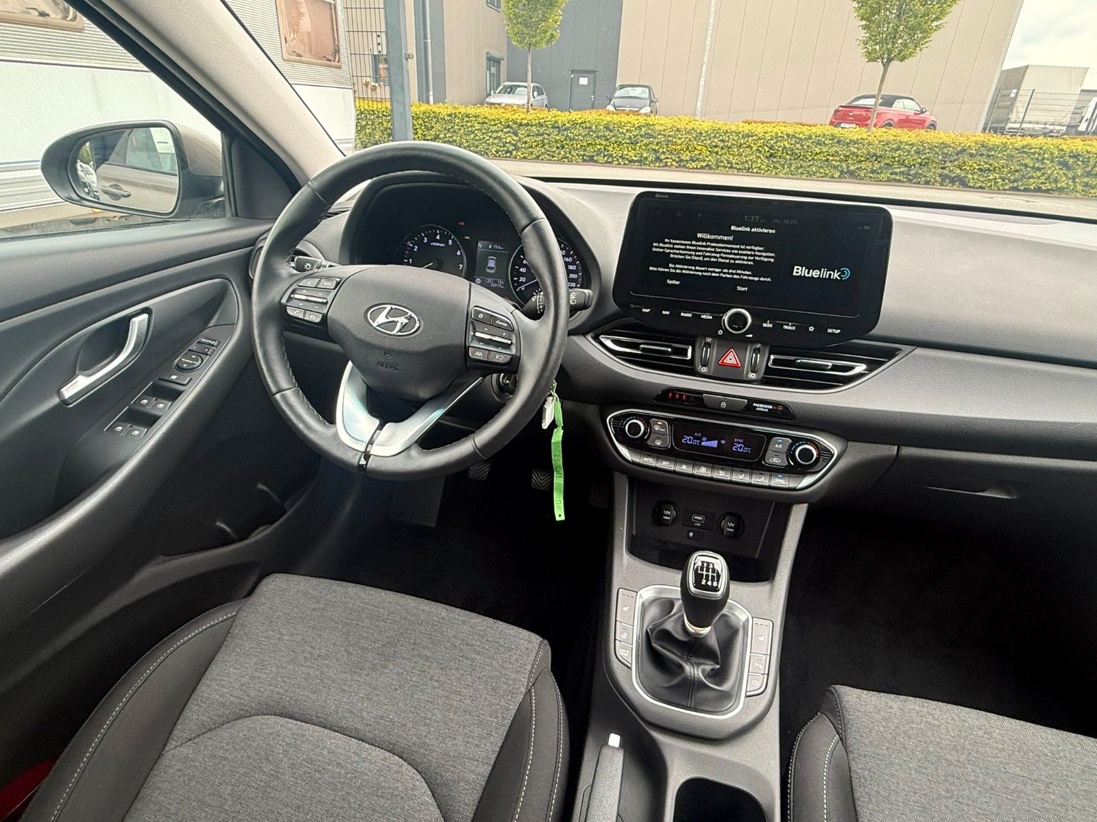 Fahrzeugabbildung Hyundai i30 Trend Mild-Hybrid,Navi,Sitzh.Kamera v+h
