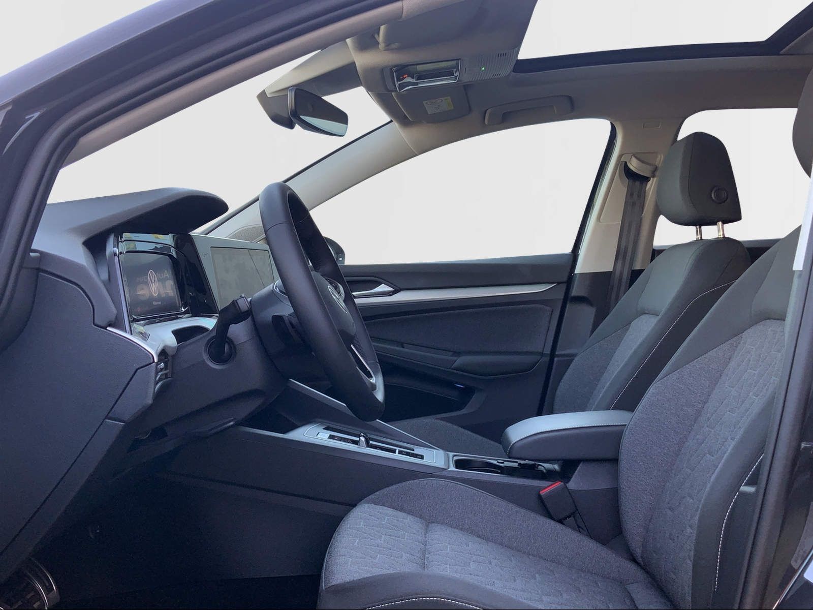 Golf VIII Var. 1.5 eTSI Move Pano,STHZ,RFK,NAV.