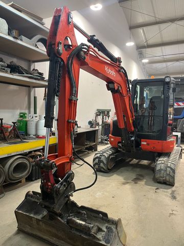 Kubota U 48-4