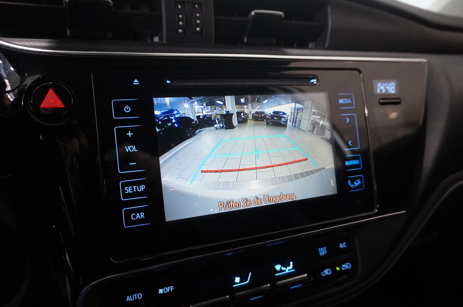 Fahrzeugabbildung Toyota Auris 1.2 LIM. DESIGN EDITION NAVI/LED/KAMERA/SH