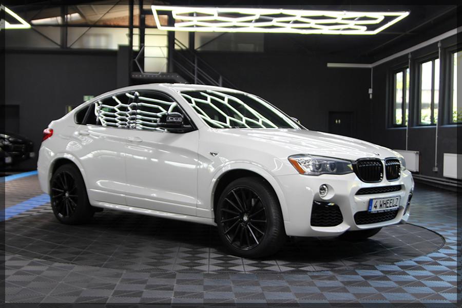 BMW X4 M40 i PANO / CAM / PDC