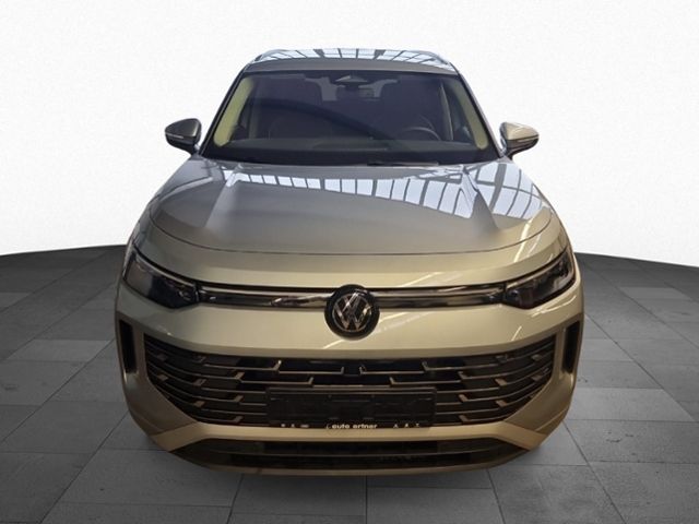 Fahrzeugabbildung Volkswagen Tayron 2.0 TDI Elegance 4Motion 7-SITZER STHZG N