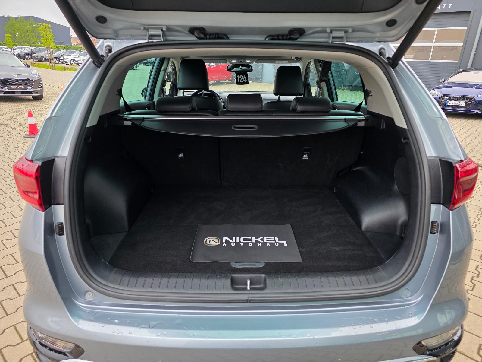 Kia Sportage Spirit 4WD*Bi-Led*Kamera*Pano*Leder*AHK