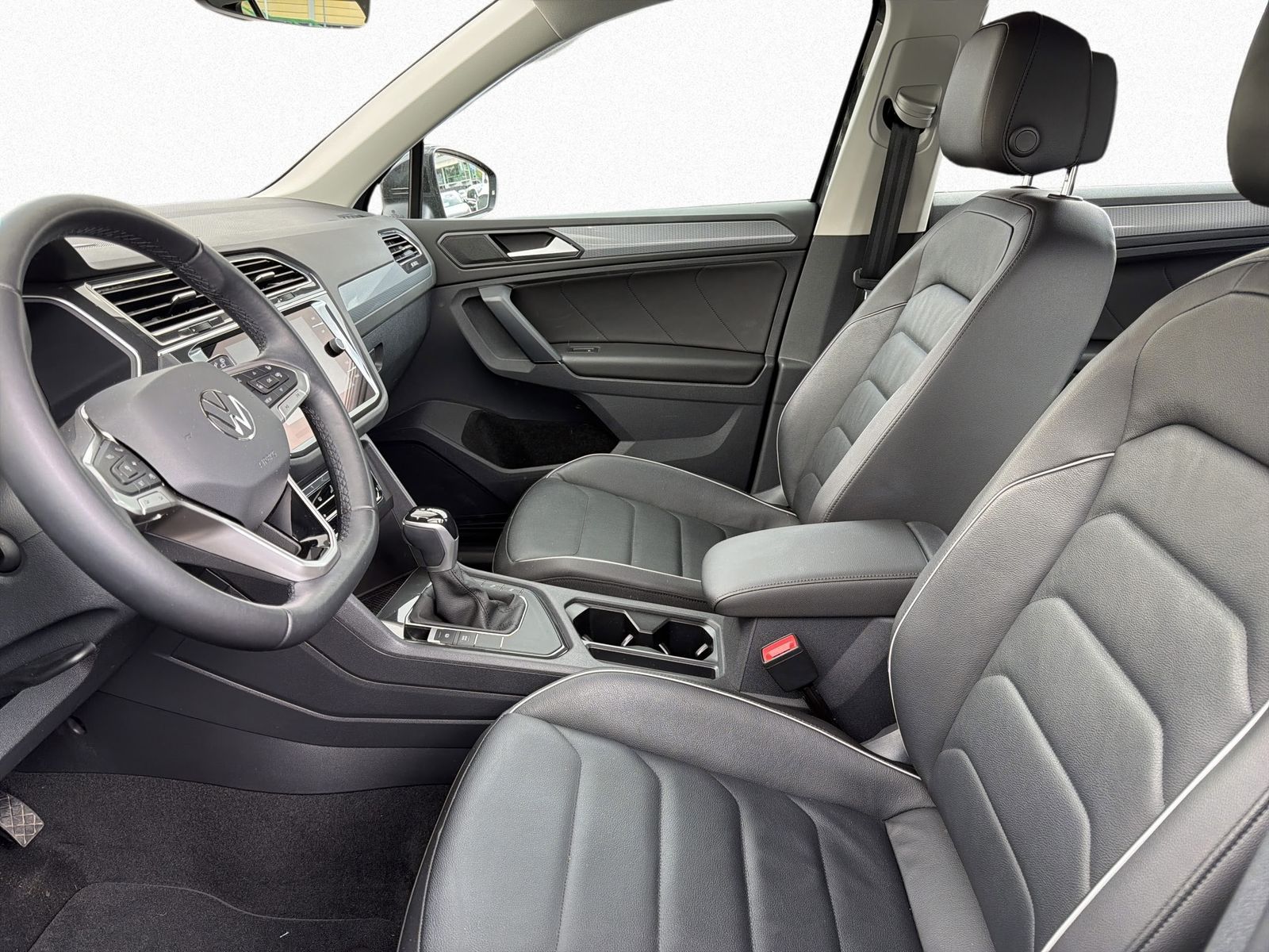 Volkswagen Tiguan - Bild 8