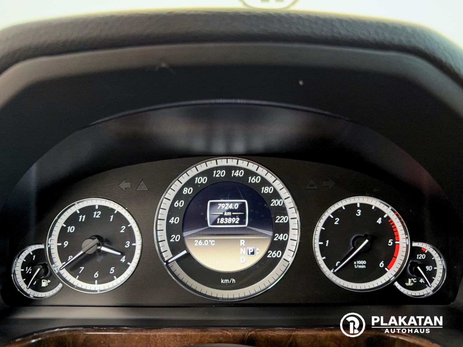Fahrzeugabbildung Mercedes-Benz E 250 CDI T-Modell Leder AHK MB-Service