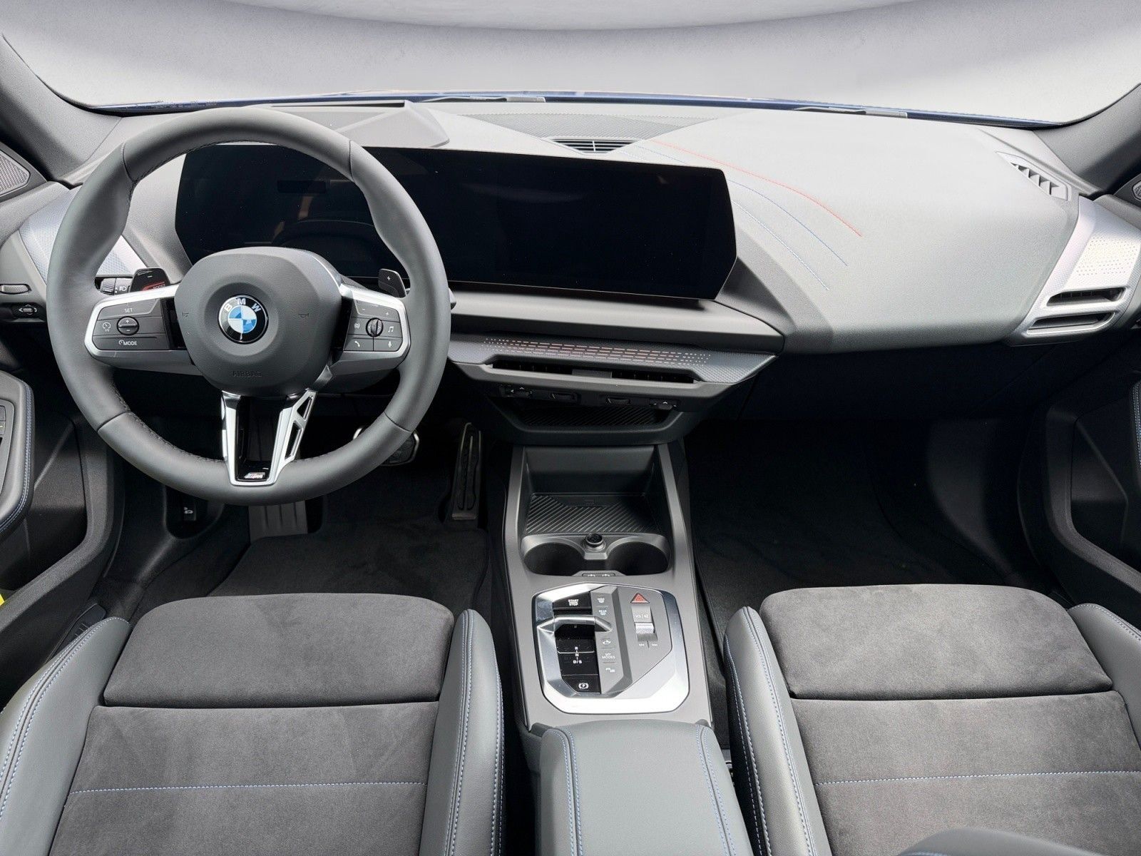 BMW 223 Gran Coupé - Bild 5