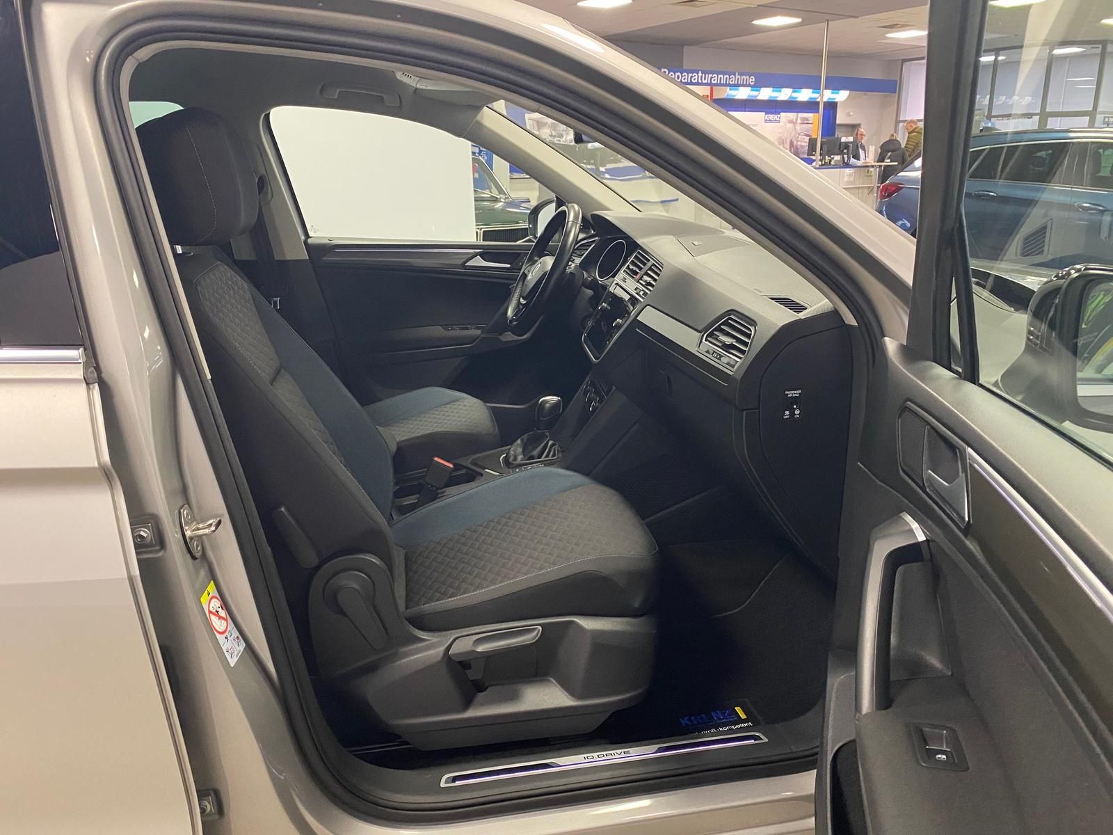 Fahrzeugabbildung Volkswagen Tiguan Comfortline Android Auto+APP+NAVI+ACC+PDC