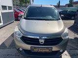 Dacia Lodgy Laureate AHK Navi +Klima - Dacia Lodgy Laureate mit Diesel-Antrieb