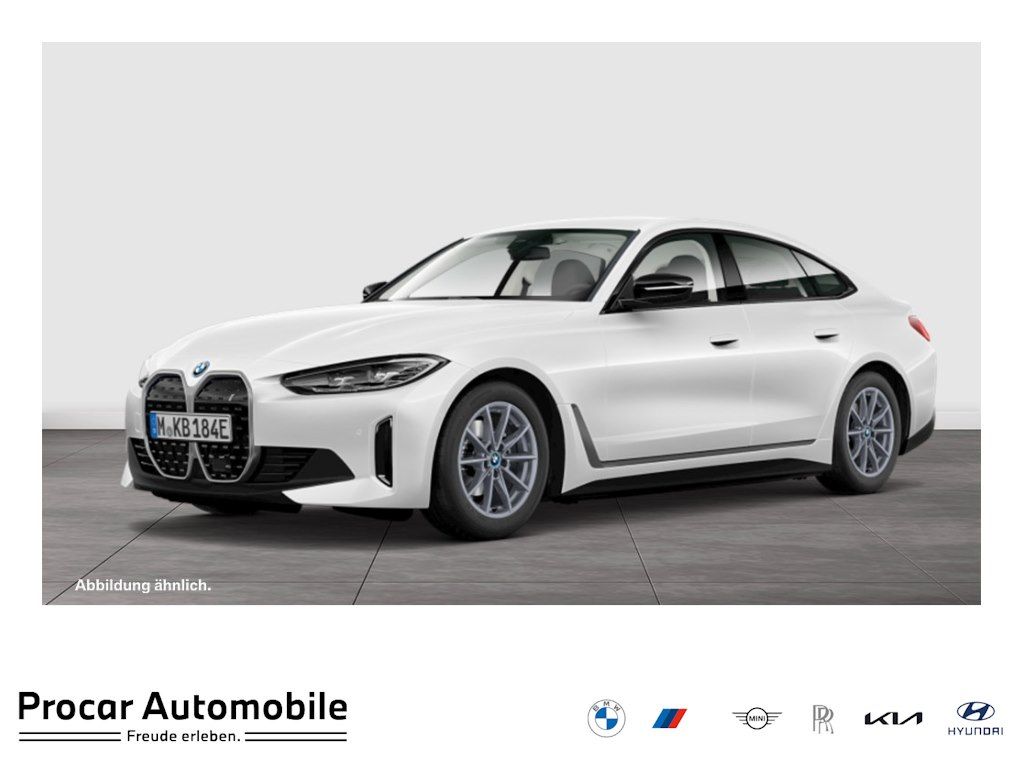 Image of BMW i4