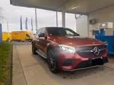 Mercedes-Benz GLC 350 d 4MATIC AMG Line Coupé Autom. AMG Line - rote Mercedes-Benz GLC-Klasse