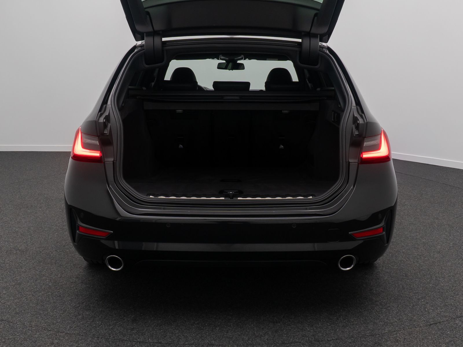 Fahrzeugabbildung BMW 320d Sport Line ACC DAB Komfort Laser HiFi Alarm