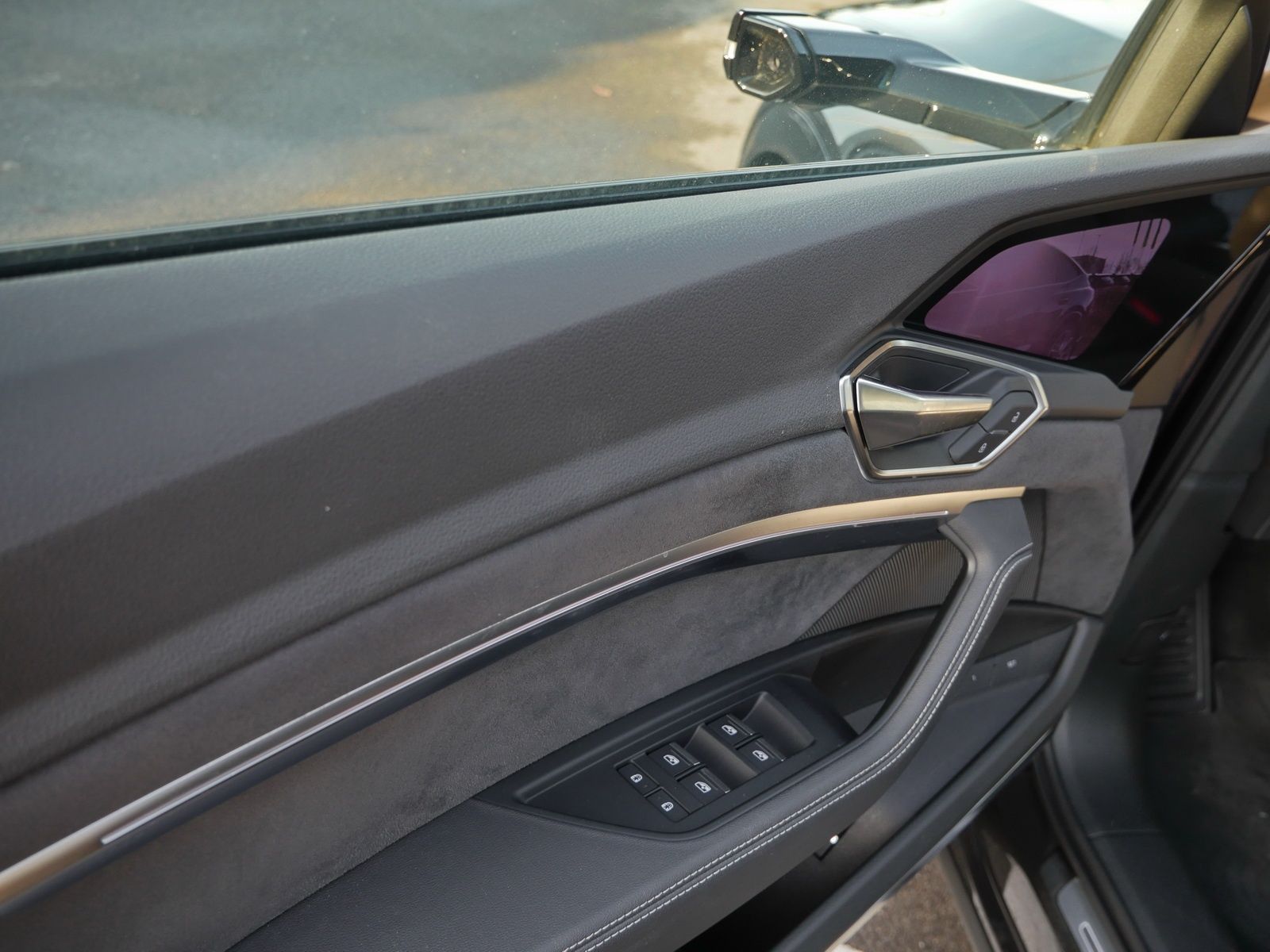 Audi Q8 e-tron - Bild 22