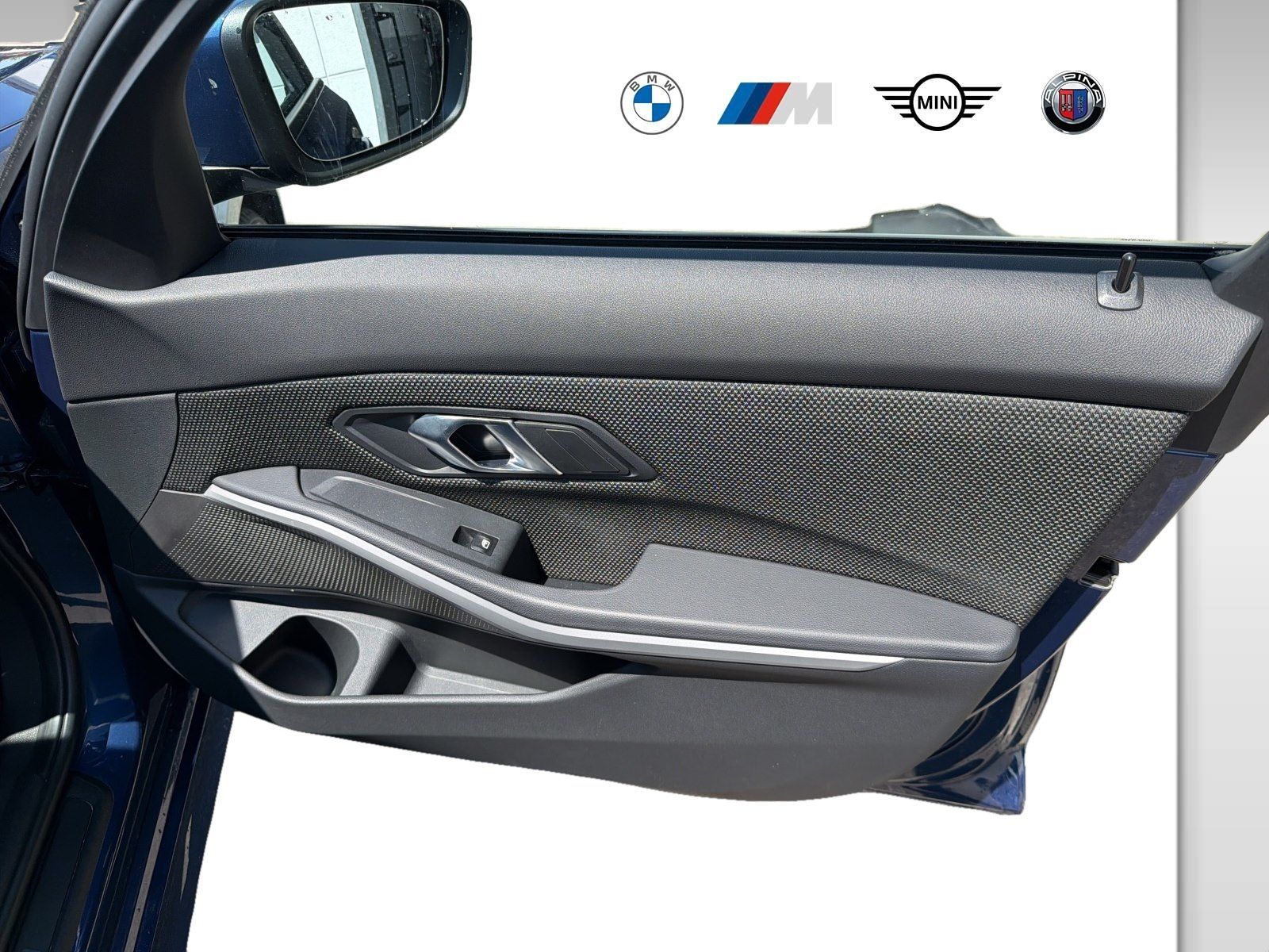 BMW 320i Limousine SHZ DAB foto 11