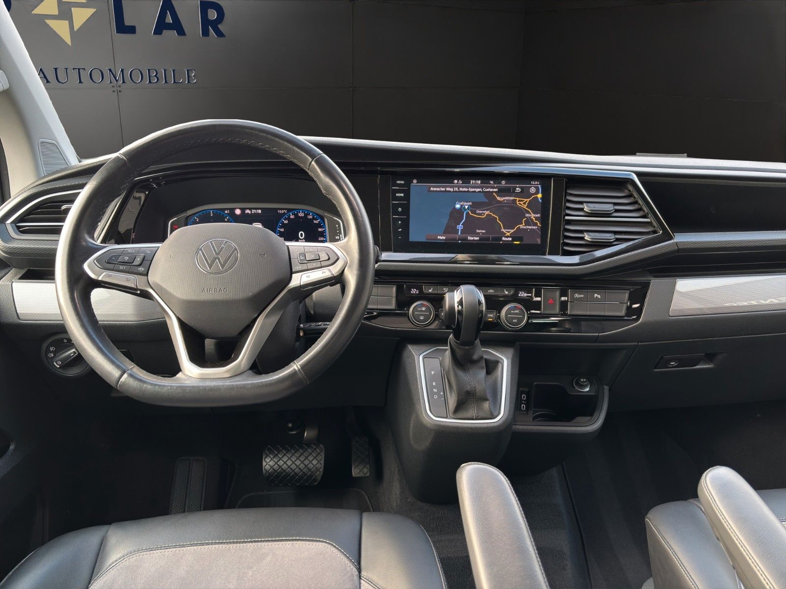 Fahrzeugabbildung Volkswagen T6.1 Multivan Gen.6 *AHK*Dig.Cok*ACC*Carplay*LED